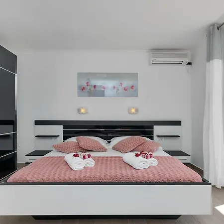 Ratko Tučepi
