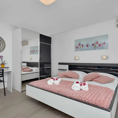 Apartment Ratko